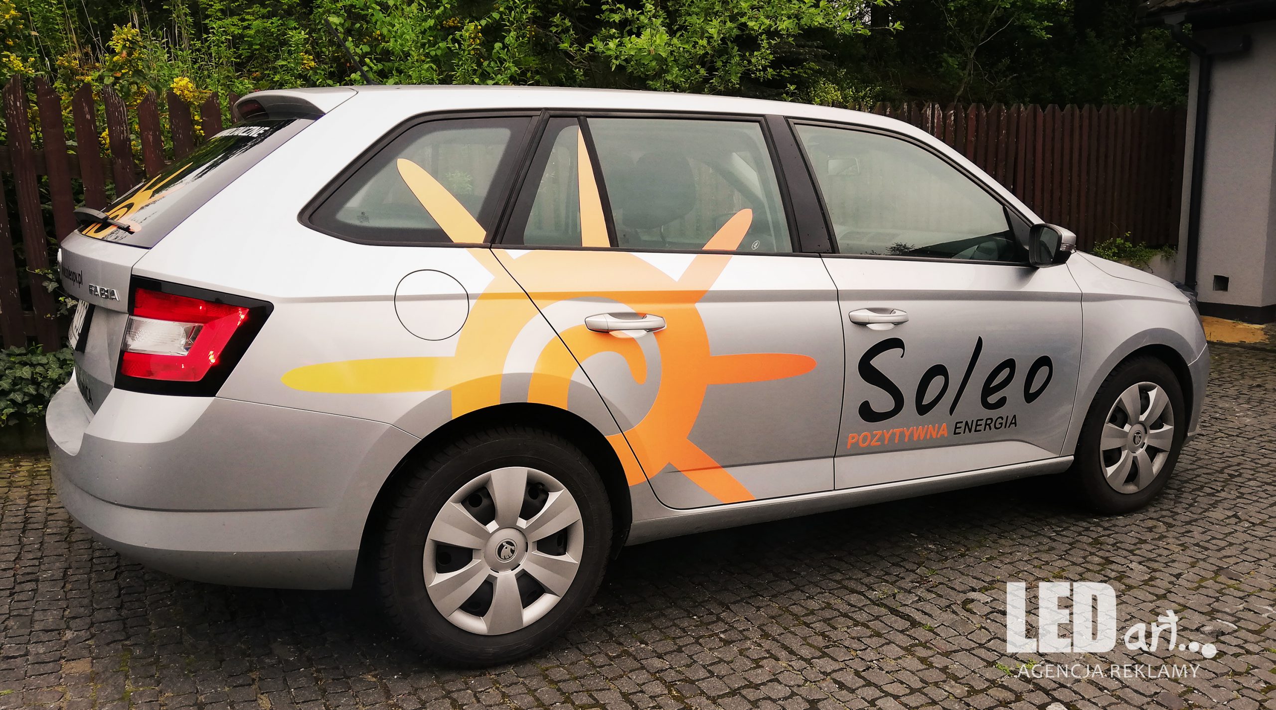 samochod-soleo